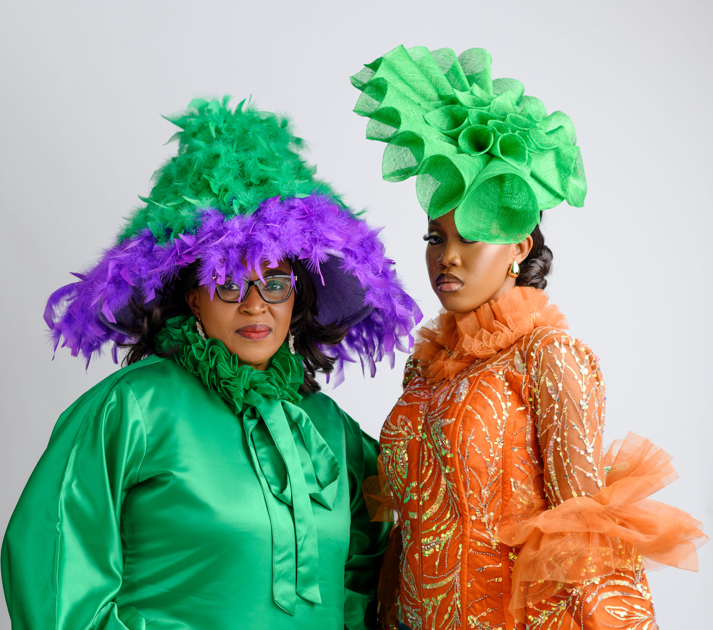 Majestic bloom fascinator