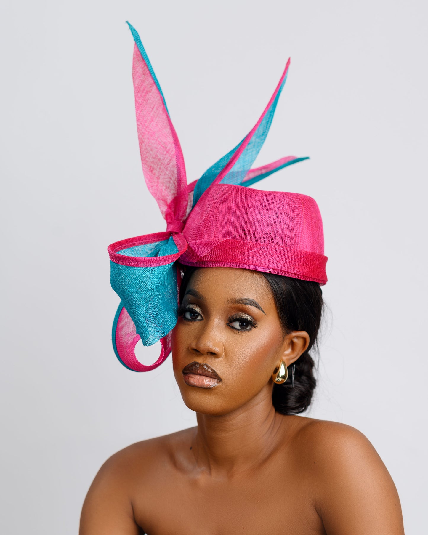 Royal Affair fascinator
