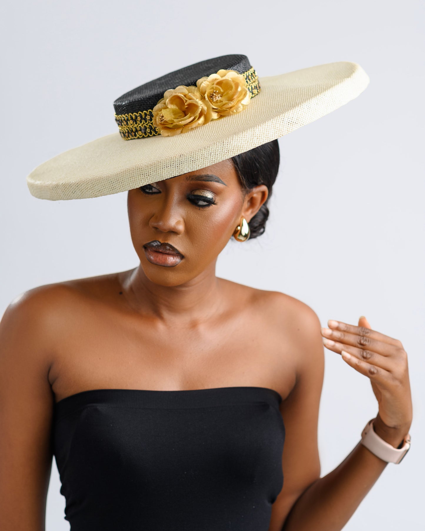 Ivory bloom fascinator